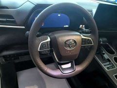 Toyota Gravia 2.5L Hybrid Prestige Plus AWD - photo 5
