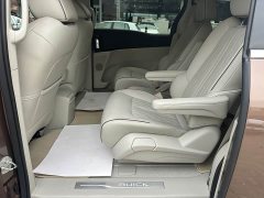 Buick GL8 Land Executive Cabin 652T Premium - ფოტო 12