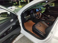Hyundai Elantra 1.5L CVT Luxury - photo 12