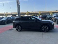 Lincoln Explorer 1.5T Two-Wheel Drive Prestige Hybrid - photo 4