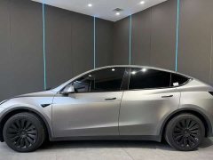 Tesla Model Y Facelift Rear-Wheel Drive - photo 4