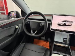 Tesla Model Y Rear-Wheel Drive - ფოტო 11