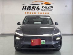 Tesla Model Y Rear-Wheel Drive - ფოტო 2