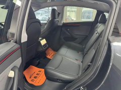 Tesla Model Y Rear-Wheel Drive - ფოტო 9