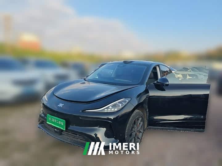 IM Motors Zhiji LS6 Max Standard Edition - ავტომობილი ჩინეთიდან