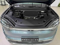 AITO M9 Extended Range Ultra 6-Seater - ფოტო 18