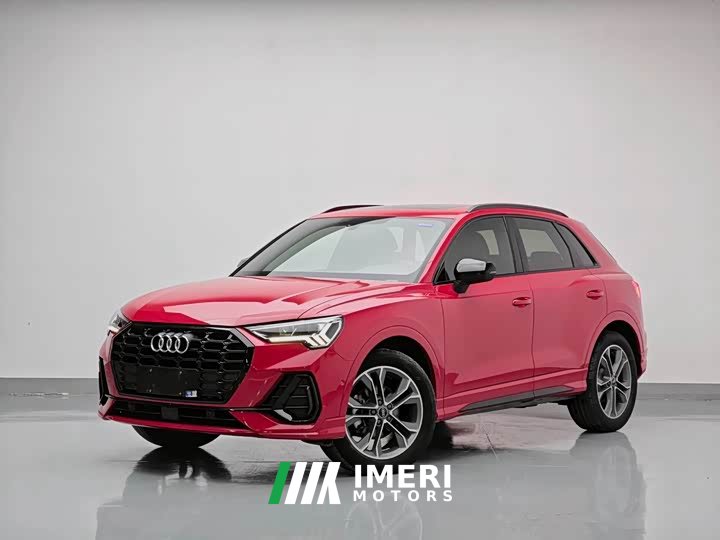 Audi Q3 35 TFSI Sport Dynamic Edition 1.4T - автомобиль из Китая