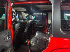 Jeep Wrangler 2.0T Sahara Four-Door - ფოტო 7