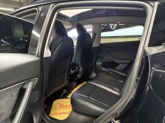 Tesla Model Y Standard Range RWD - photo 6