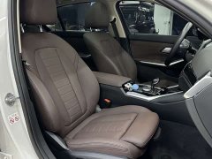 BMW 3 Series 320Li M Sport Package - ფოტო 4