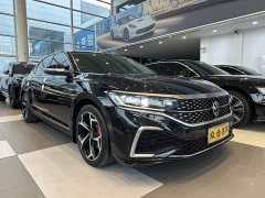 Volkswagen Passat 330TSI Starry Sky Elite - ფოტო 3