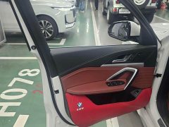 BMW iX1 eDrive25L M Sport Package - ფოტო 8