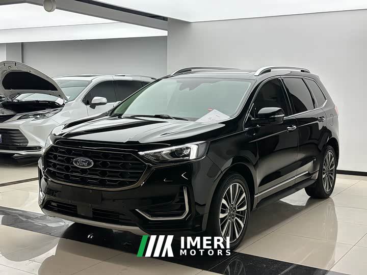 Ford Edge EcoBoost 245 FWD Premium 7-Seater