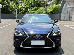 Lexus ES 200 Excellence Edition - фото 2