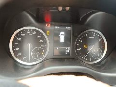 Mercedes-Benz Vito 2.0T Business Edition 7-Seater - фото 12