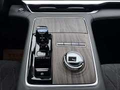 Geely Xingyue L Oriental Radiance 2.0TD Automatic AWD Moonlight Edition - photo 16