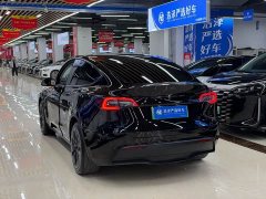 Tesla Model Y Standard Range RWD - ფოტო 4