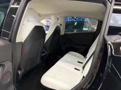 Tesla Model Y Standard Range RWD - ფოტო 9