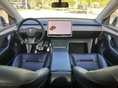 Tesla Model Y Standard Range RWD - фото 9