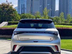 BYD Dolphin 420km Fashion Edition - ფოტო 16