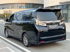 Toyota Vellfire Crown Hybrid 2.5L HV Premium Edition - фото 6