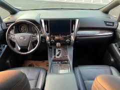 Toyota Vellfire Crown Hybrid 2.5L HV Premium Edition - фото 8