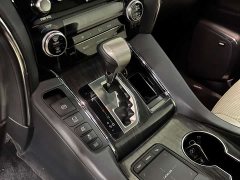 Lexus LM 300h Four-Seat Royal Edition - ფოტო 11