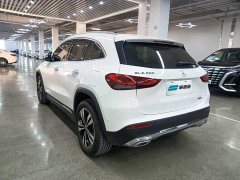 Mercedes-Benz GLA 200 - ფოტო 3