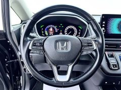 Honda Odyssey 2.0L e:HEV Luxury - ფოტო 18