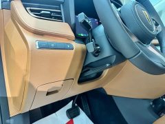 FAW Red Flag HQ9 PHEV 2.0T AWD Luxury - ფოტო 17