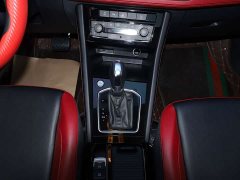 Volkswagen Jetta VS5 280TSI Automatic Gloss Glory Edition - ფოტო 15