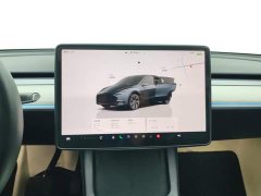Tesla Model Y Rear-Wheel Drive - ფოტო 13