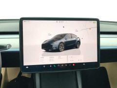 Tesla Model Y Rear-Wheel Drive - ფოტო 14