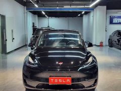Tesla Model Y Rear-Wheel Drive - фото 2