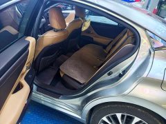 Lexus ES 300h Premium Edition - photo 4