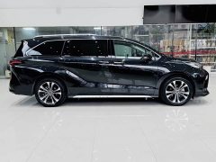 Toyota Gravia 2.5L Hybrid Premium Welfare Plus Edition - photo 7