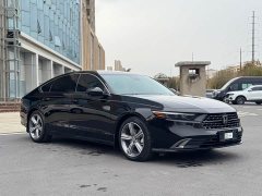 Honda Accord 260TURBO Excellence Edition - фото 3