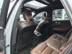 Volvo XC60 Plug-in Hybrid T8 PHEV Long Range AWD Smart Remote Luxury Edition - ფოტო 4