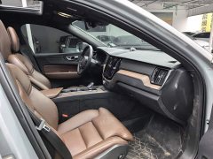 Volvo XC60 Plug-in Hybrid T8 PHEV Long Range AWD Smart Remote Luxury Edition - ფოტო 6