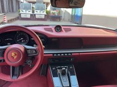 Porsche 911 Carrera 4 3.0T - ფოტო 4