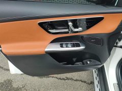 Mercedes-Benz GLC 300 L 4MATIC Dynamic 7-Seater - фото 15