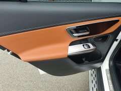 Mercedes-Benz GLC 300 L 4MATIC Dynamic 7-Seater - фото 16