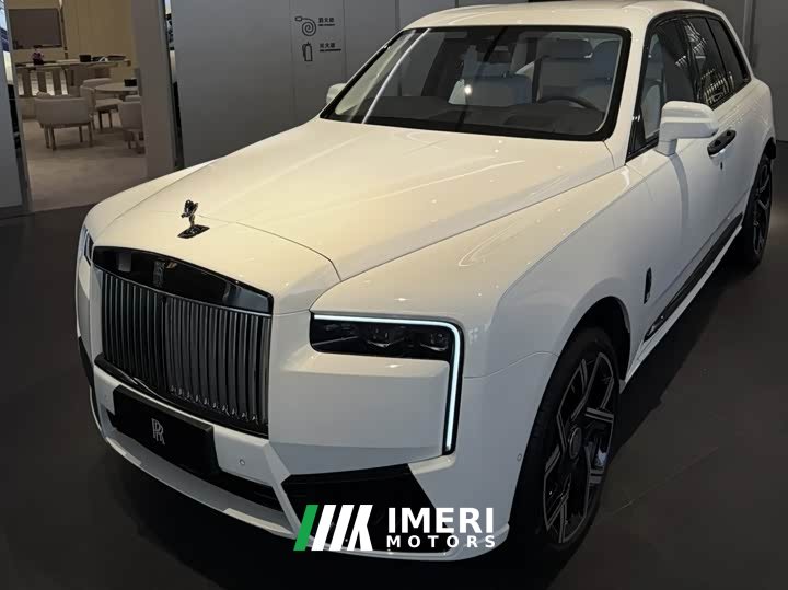 Rolls-Royce Cullinan Black Badge