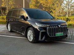 Voyah Dream PHEV Extended Range Luxury Edition - ფოტო 3