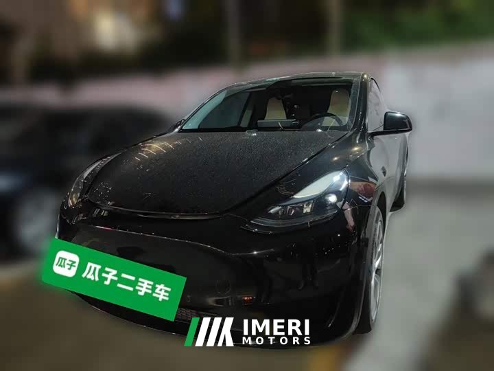 Tesla Model Y Facelift Rear-Wheel Drive