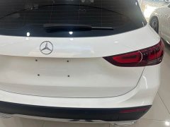 Mercedes-Benz GLA 200 - photo 12