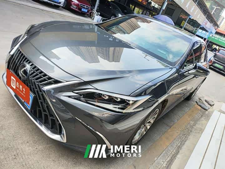 Lexus ES 300h Executive Edition