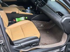 Lexus ES 300h Executive Edition - ფოტო 13