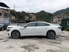 Volkswagen CC 380TSI Eye-Catching Popular Edition - photo 2