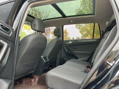 Volkswagen Tiguan L 330TSI Automatic FWD R-Line Comfort Edition - photo 8